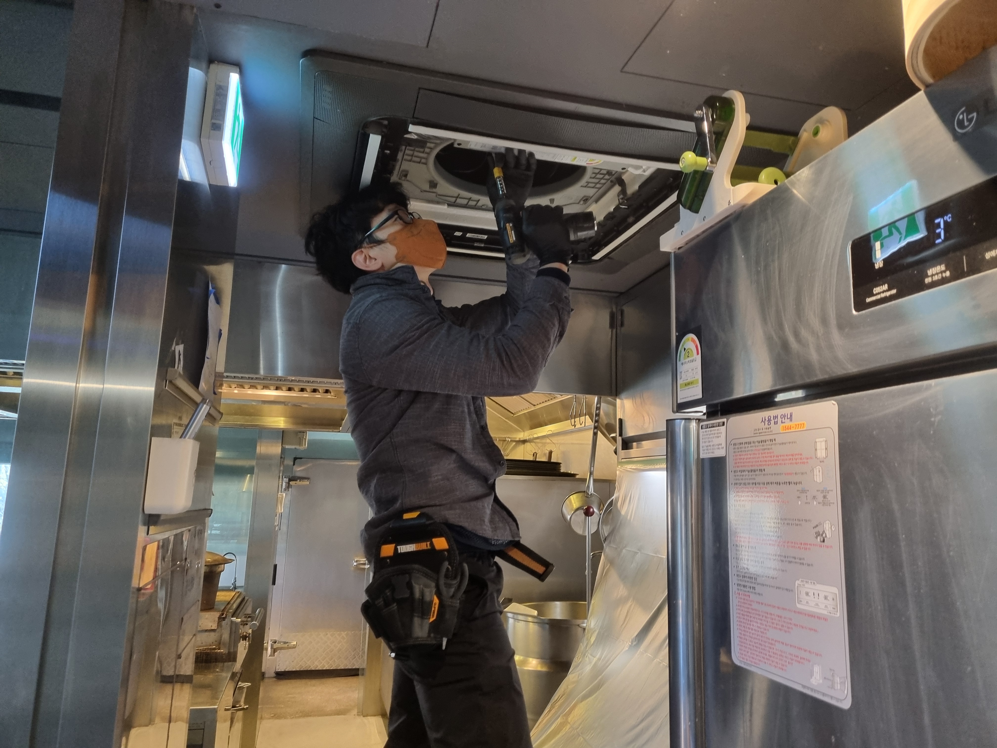 부품 재조립 및 작동확인